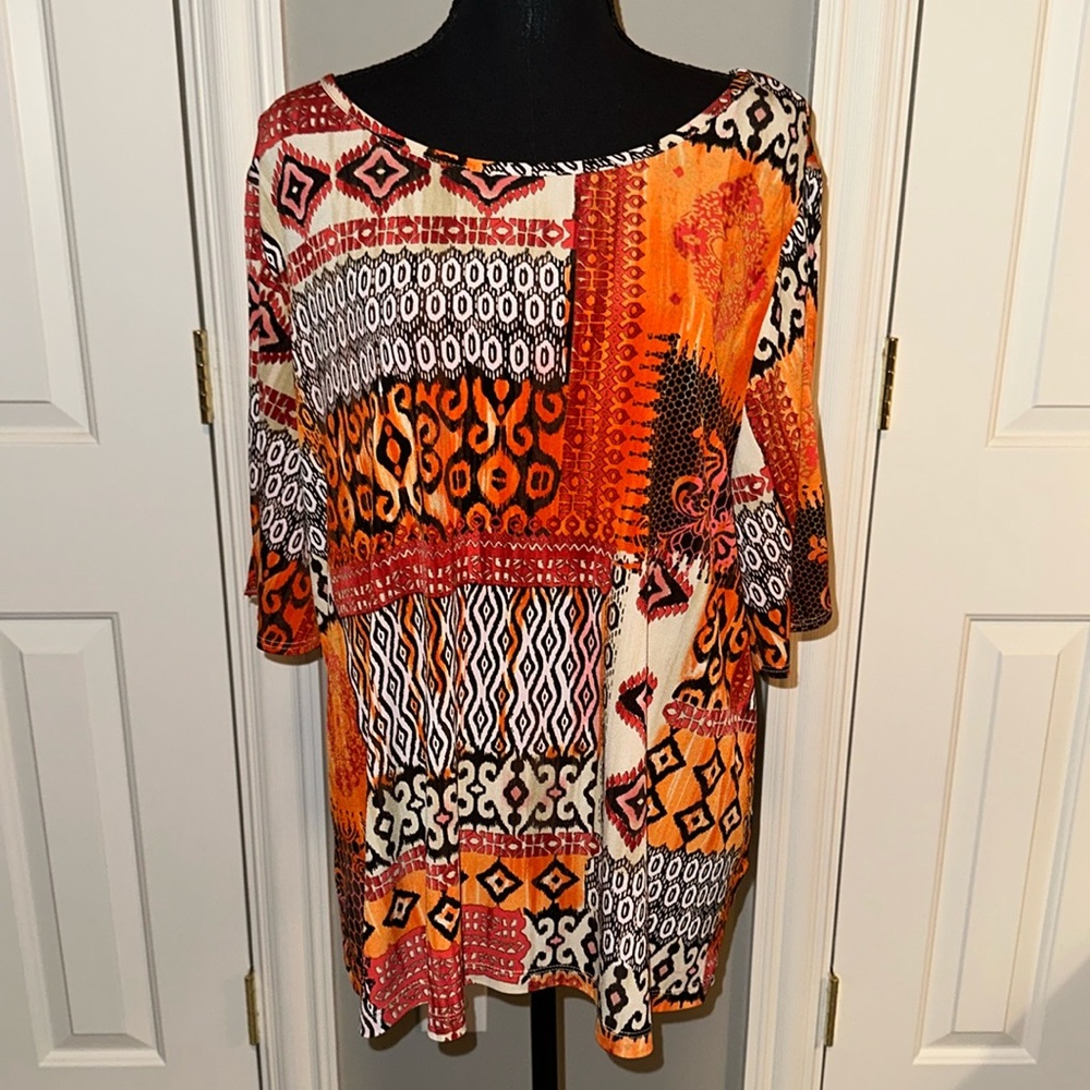 Susan Graver Liquid Knit size XL Aliya in sleeves with button detail EUC